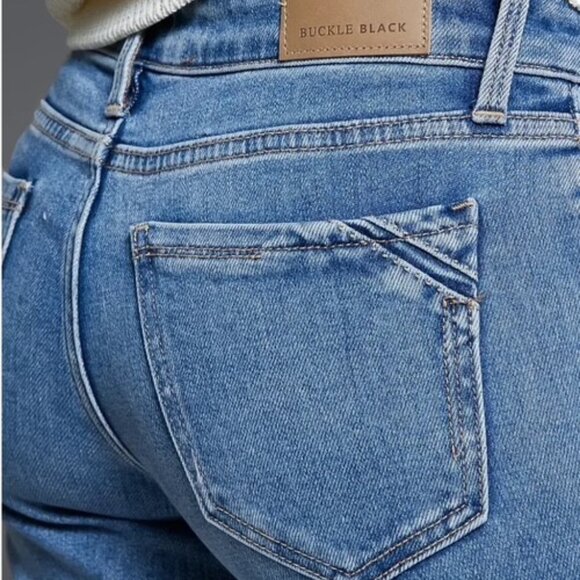 The Buckle Jeans- Fit No. 53 Cropped Wide Leg Stretch Jean- Kaplin 2 - Picture 2 of 4